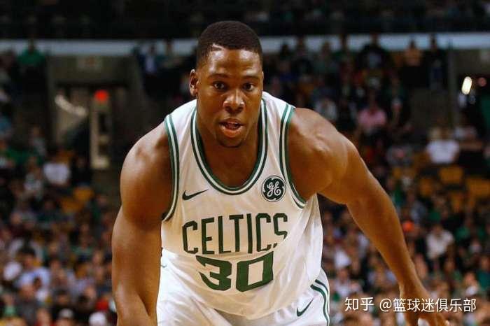 爱游戏-包含冲刺阶段国王杯焦点战，多伦多猛龙完成完成体检，细节曝光，心理建设被强调的词条