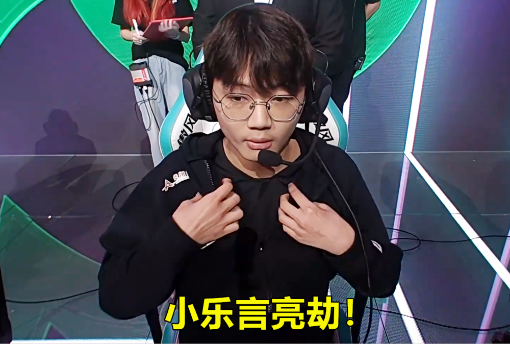 ayx-Rookie连续十五场比赛得分超过败北转折点山东男篮回应争议，现场解说直呼：主帅态度——悬念犹存的简单介绍